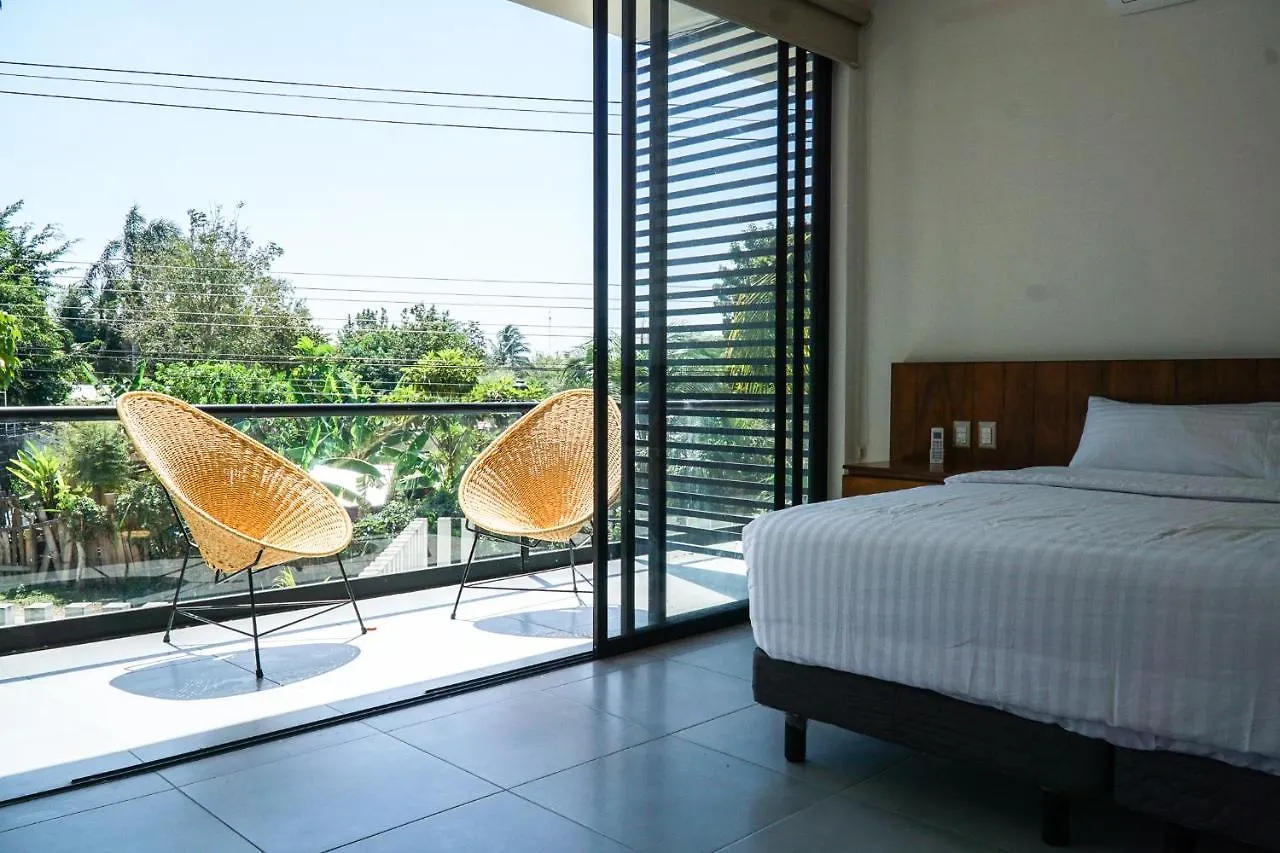 Azure Luxury Apartments Bacalar Mexico