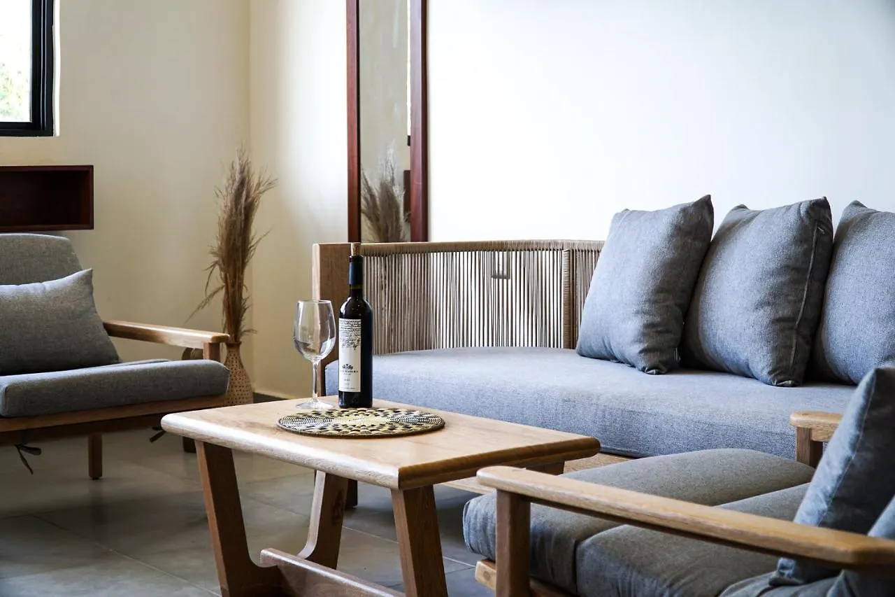 Azure Luxury Apartments Bacalar